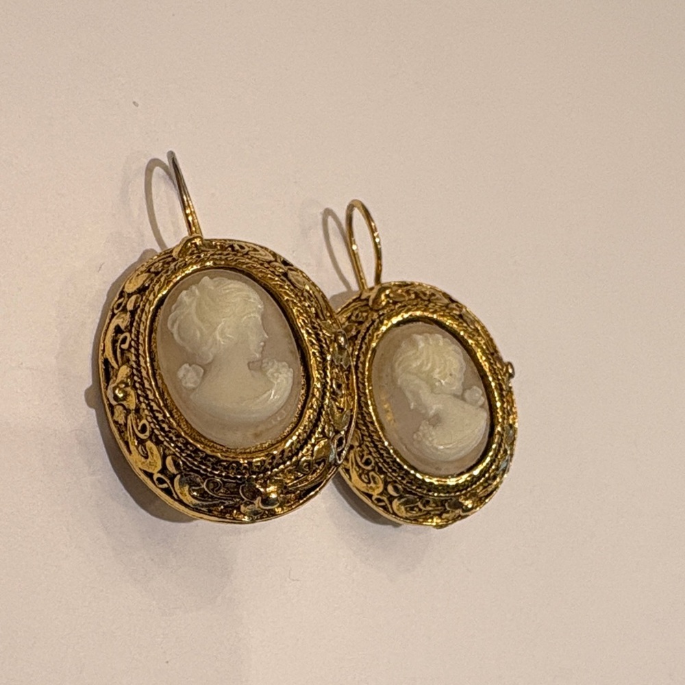 Elegant Gold Cameo Earrings